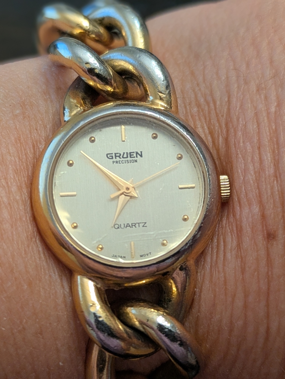 Gruen Vintage Women's Wristwatch - Gold-plated Bangle Band - Working
